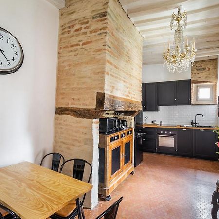 Dame De Coeur - Appartement Spacieux En Plein Centre Historique 렌 외부 사진