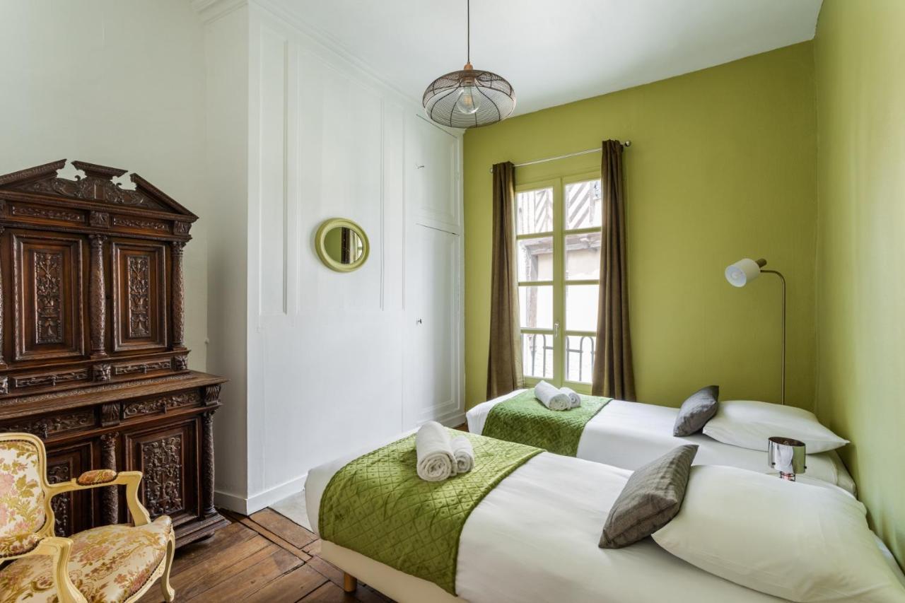 Dame De Coeur - Appartement Spacieux En Plein Centre Historique 렌 외부 사진